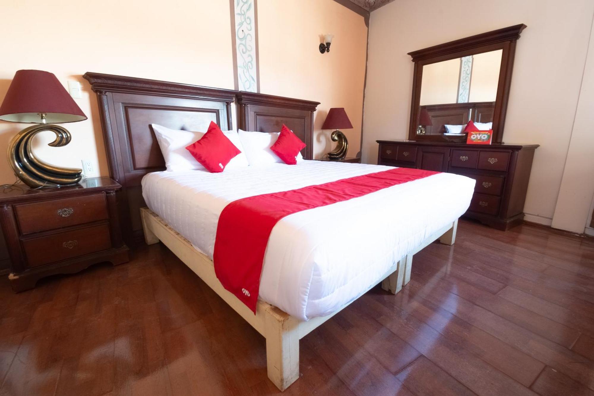 Oyo Hotel Meson De La Concepcion Zacatecas Ngoại thất bức ảnh